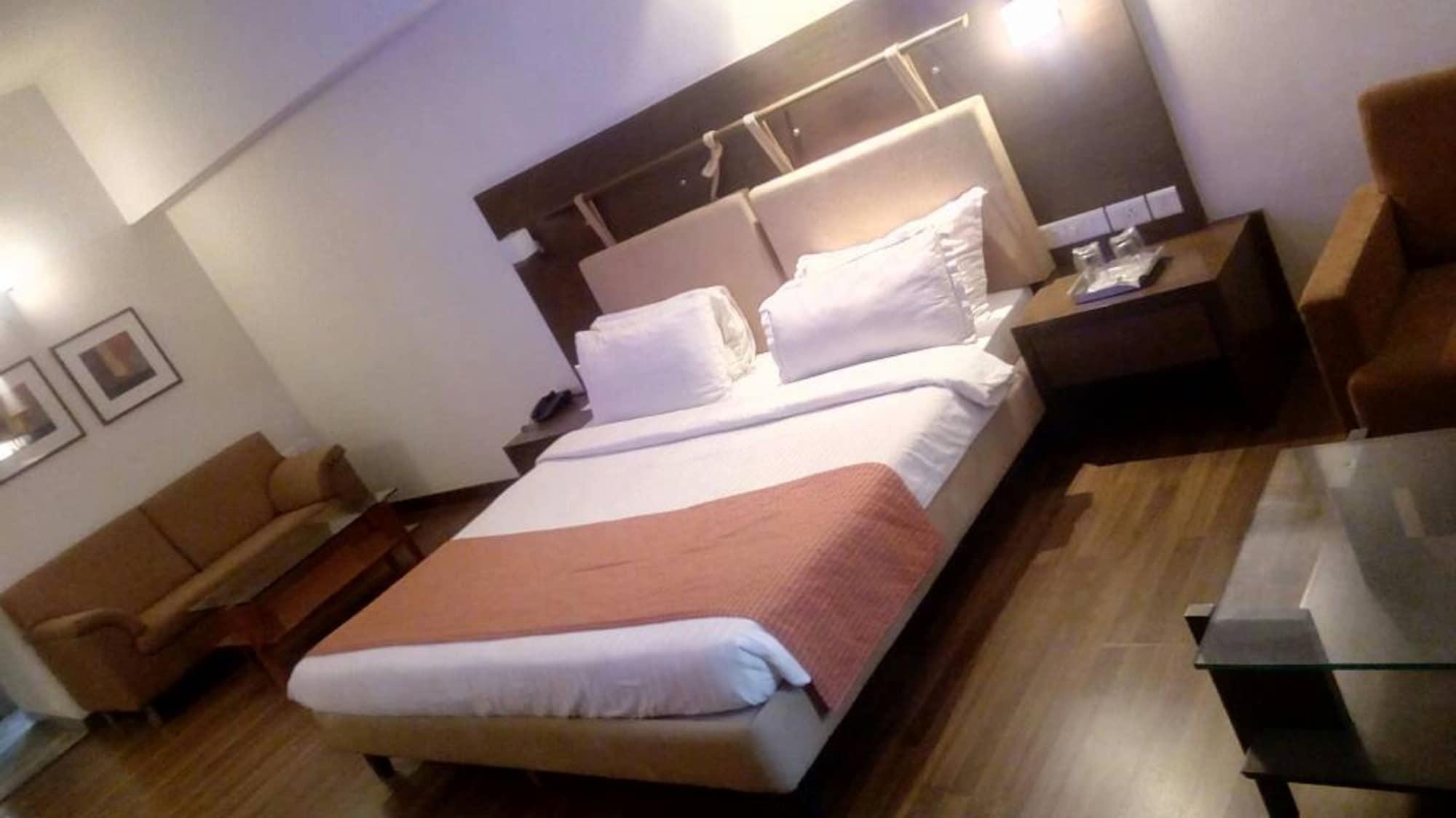 Hotel Cambay Sapphire, Gandhinagar Exterior foto
