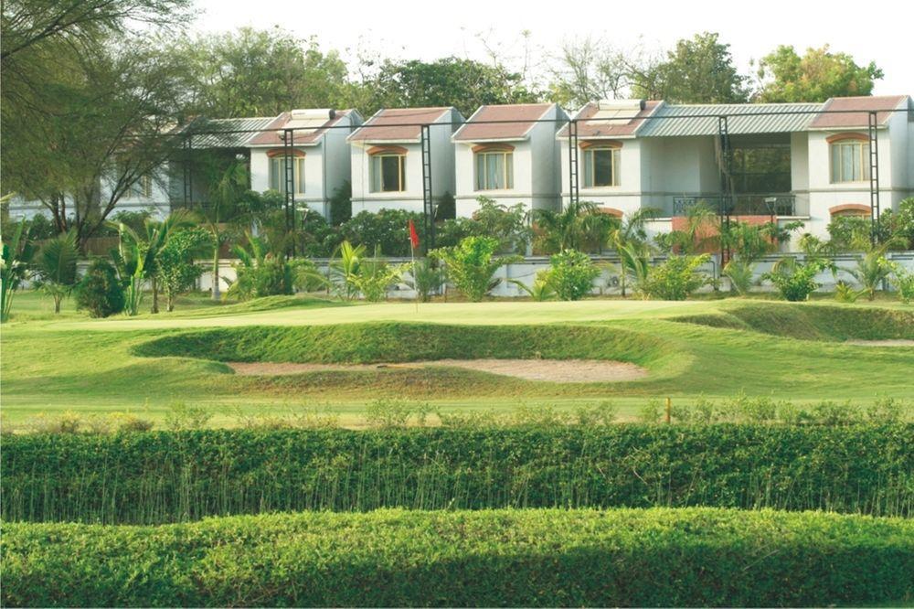 Hotel Cambay Sapphire, Gandhinagar Exterior foto