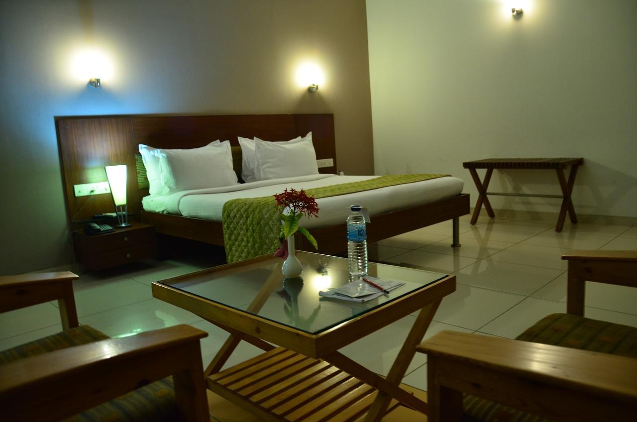 Hotel Cambay Sapphire, Gandhinagar Exterior foto